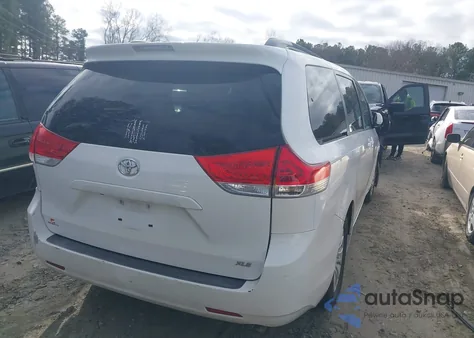 2011 Toyota Sienna Xle V6 from USA, damaged, VIN 5TDYK3DCXBS091071